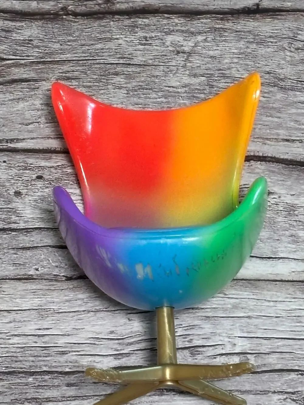 Rainbow High Doll House Rainbow Lounge Chair Furniture MGA 2021 Fits 12